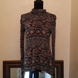 Lightweight pullover